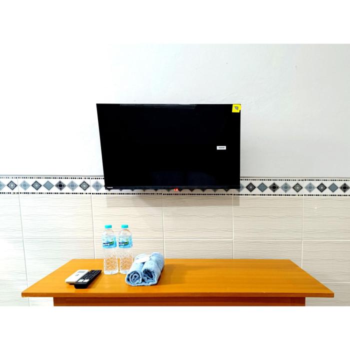 wisma mekar jaya near solo safari mitra reddoorz