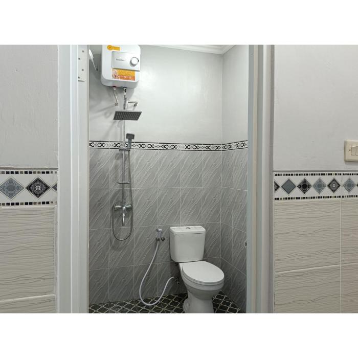 wisma mekar jaya near solo safari mitra reddoorz