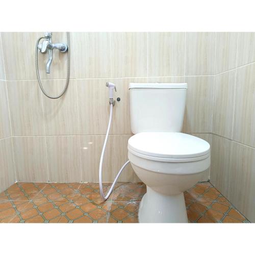 wisma mekar jaya near solo safari mitra reddoorz