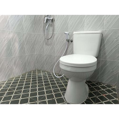 wisma mekar jaya near solo safari mitra reddoorz