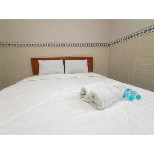 wisma mekar jaya near solo safari mitra reddoorz