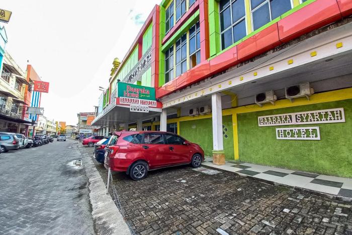 reddoorz hotel baaraka near living world