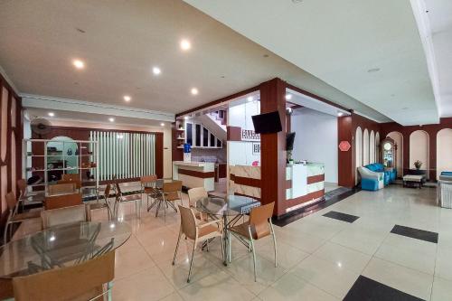 Reddoorz Hotel Baaraka Near Living World,,2 star