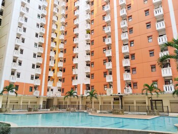 room 88 kemang view apartment