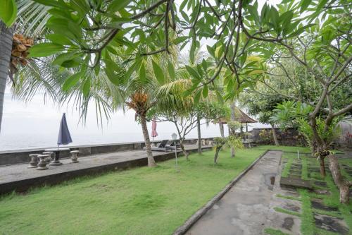 rommeo inn lovina mitra reddoorz