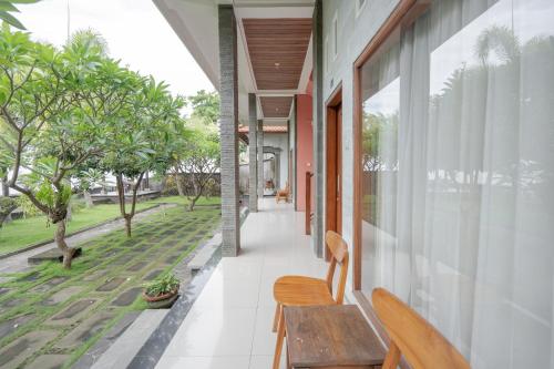 rommeo inn lovina mitra reddoorz