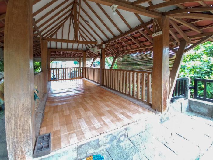 alif house syariah redpartner near taman dayu pandaan