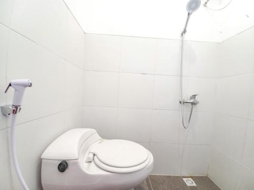 Alif House Syariah Redpartner Near Taman Dayu Pandaan,,2 star