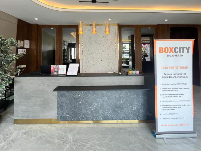 box city hotel mojokerto