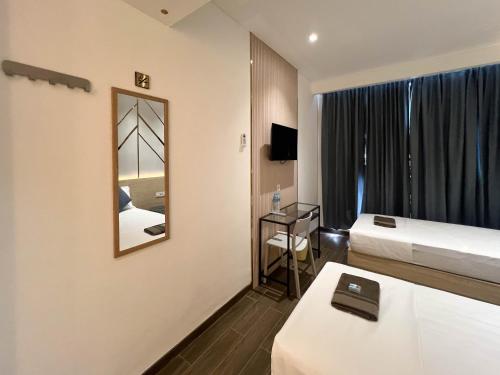box city hotel mojokerto