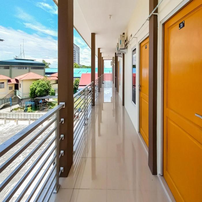 farah homestay syariah mitra reddoorz