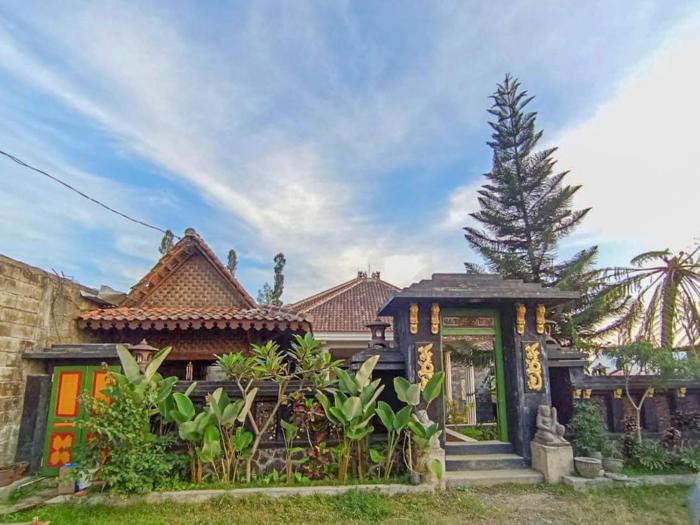 intayu homestay redpartner