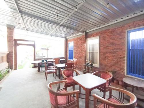 intayu homestay redpartner