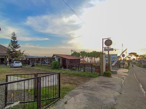 intayu homestay redpartner