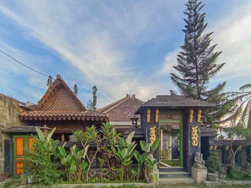 intayu homestay redpartner