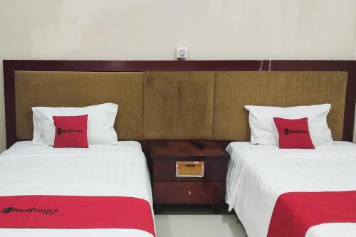 reddoorz syariah ameria bandara nongsa batam