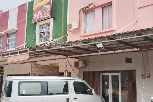 reddoorz syariah ameria bandara nongsa batam