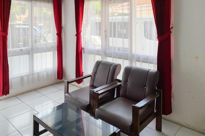 reddoorz at hotel bahagia pangandaran