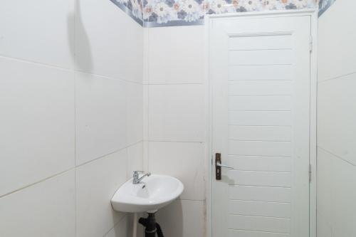 reddoorz sapo rumbia 1 berastagi