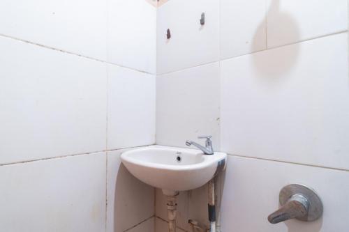 reddoorz sapo rumbia 1 berastagi