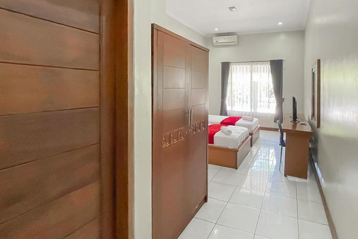 reddoorz near exit toll kalijati subang