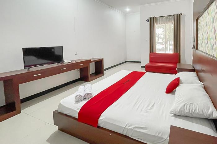 reddoorz near exit toll kalijati subang