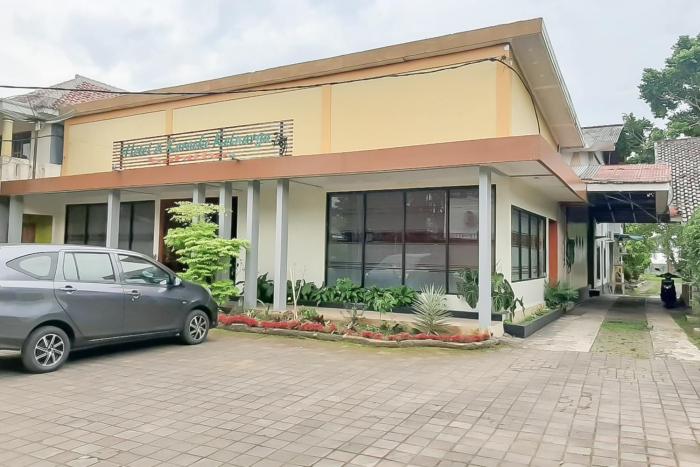 reddoorz near exit toll kalijati subang