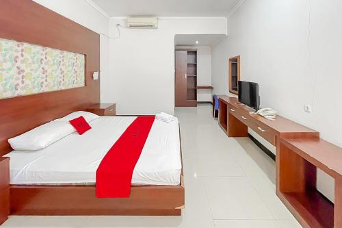 reddoorz near exit toll kalijati subang
