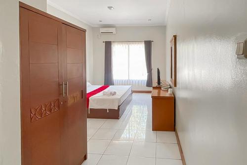 reddoorz near exit toll kalijati subang