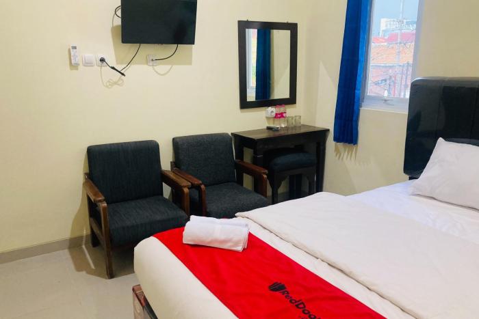 reddoorz near paragon mall semarang 2