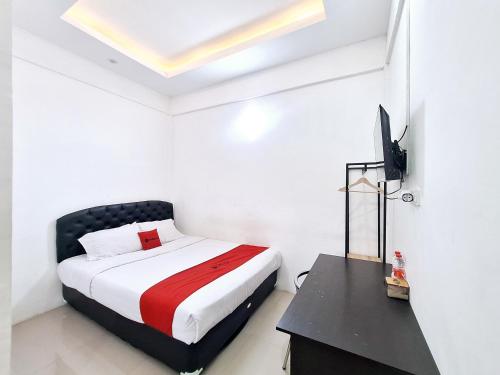 Reddoorz Near Stasiun Kediri,,2 star