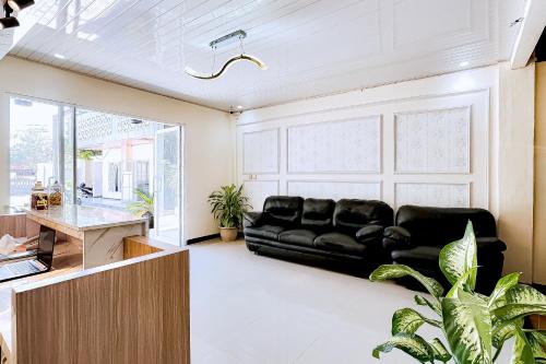 reddoorz plus gng hotel el tari airport kupang