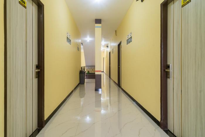 reddoorz plus sempurna inn medan