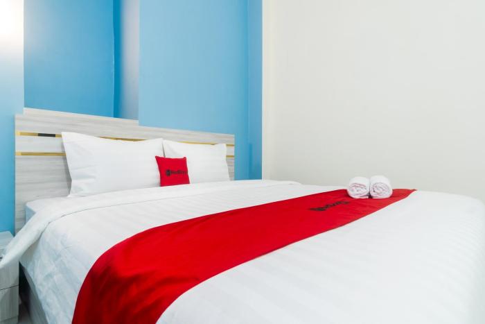 reddoorz plus sempurna inn medan