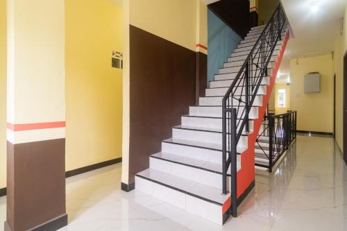 Reddoorz Plus @ Sempurna Inn Medan,,3 star