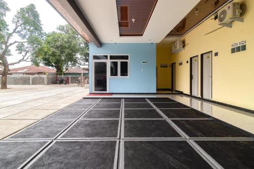 reddoorz plus sempurna inn medan
