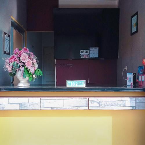 reddoorz syariah hotel dafiz ananda ujung padang