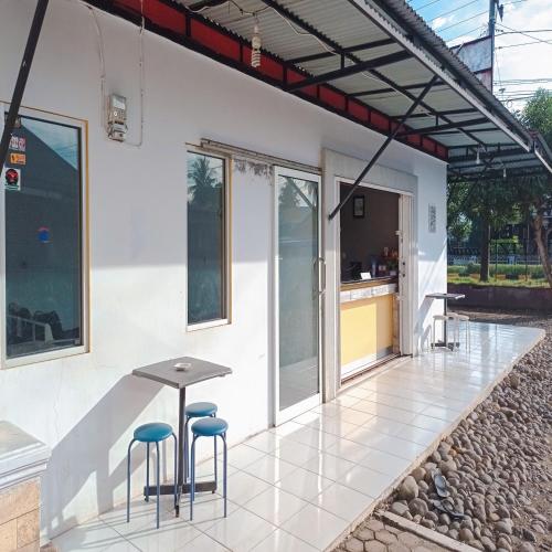 reddoorz syariah hotel dafiz ananda ujung padang