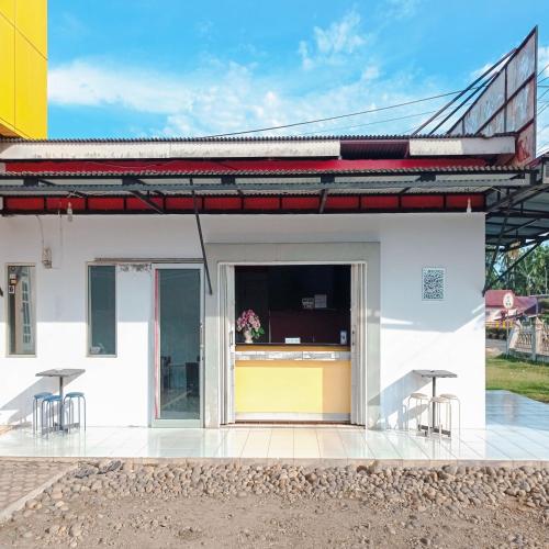 reddoorz syariah hotel dafiz ananda ujung padang