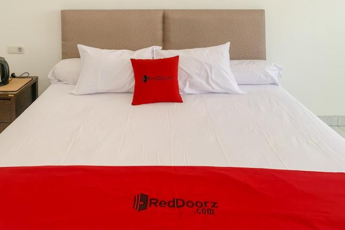 reddoorz syariah kadungora garut