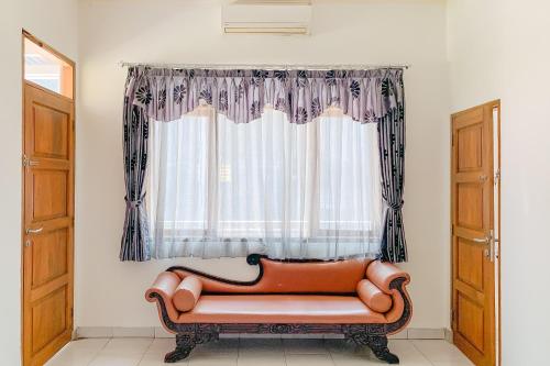 reddoorz syariah kadungora garut