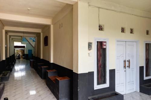 reddoorz syariah at penginapan queen sungai penuh