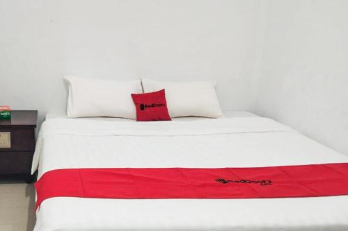 reddoorz syariah at sayang ibu village nongsa batam