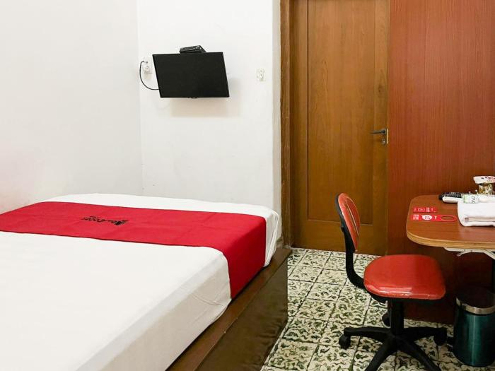 reddoorz syariah near alun alun tulungagung