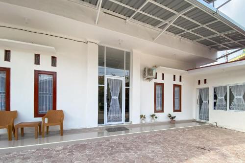reddoorz syariah near rsup dr m djamil padang