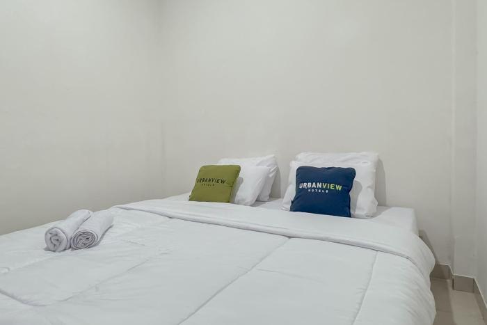 urbanview hotel maharani garut