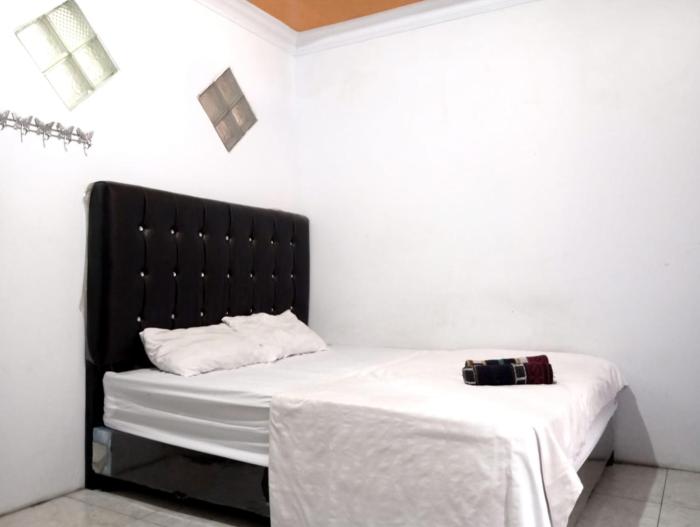villa cahaya 3 guci mitra reddoorz