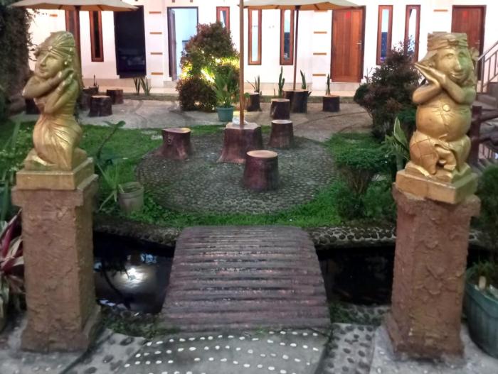 villa cahaya 3 guci mitra reddoorz