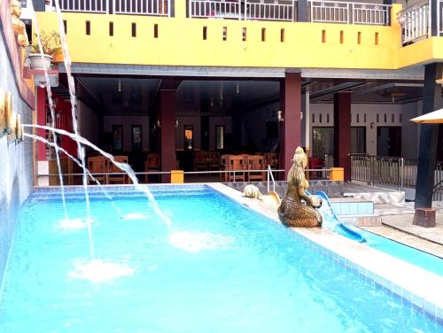 Villa Cahaya 3 Guci Mitra Reddoorz,,2 star