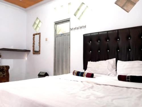 villa cahaya 3 guci mitra reddoorz
